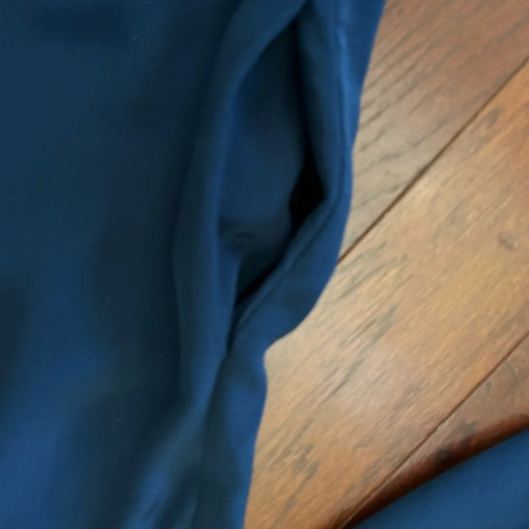 Cuyana 100% Silk Shirt Button Down Long Sleeve Dress Navy size M like new - Picture 12 of 14